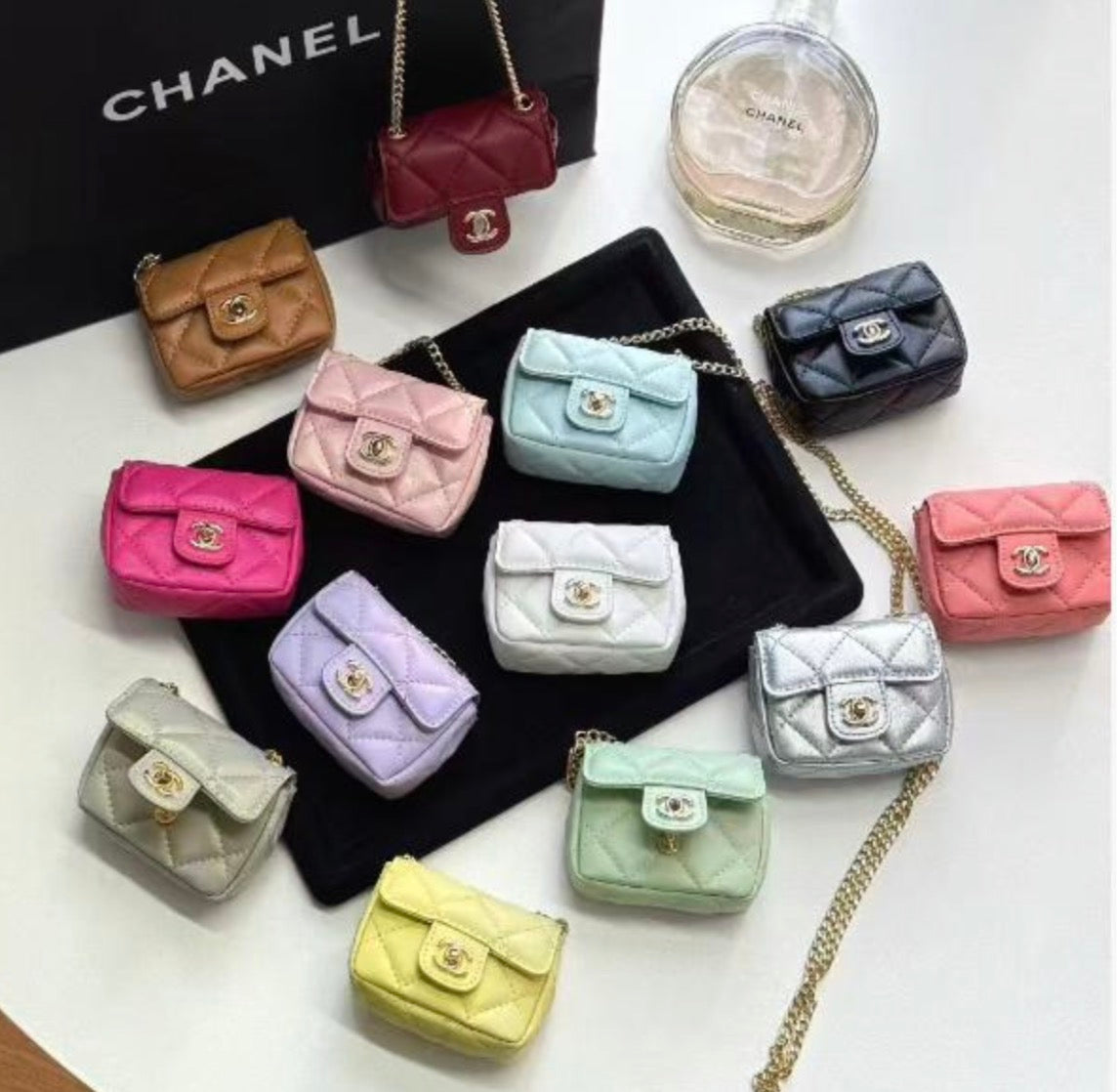 CC Air pods 01